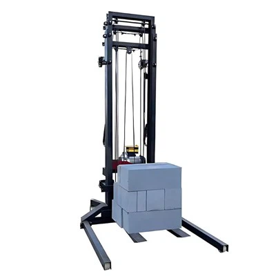 ماكينة رفع الطوب